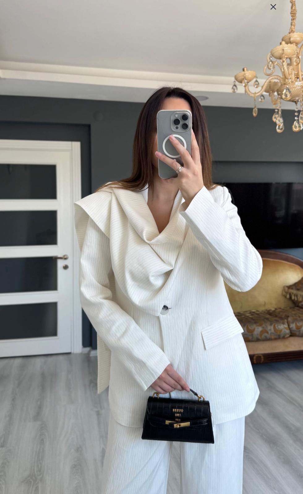 Çizgili Şal Detaylı Blazer Pantolon Takım Premium Kalite - BEYAZ