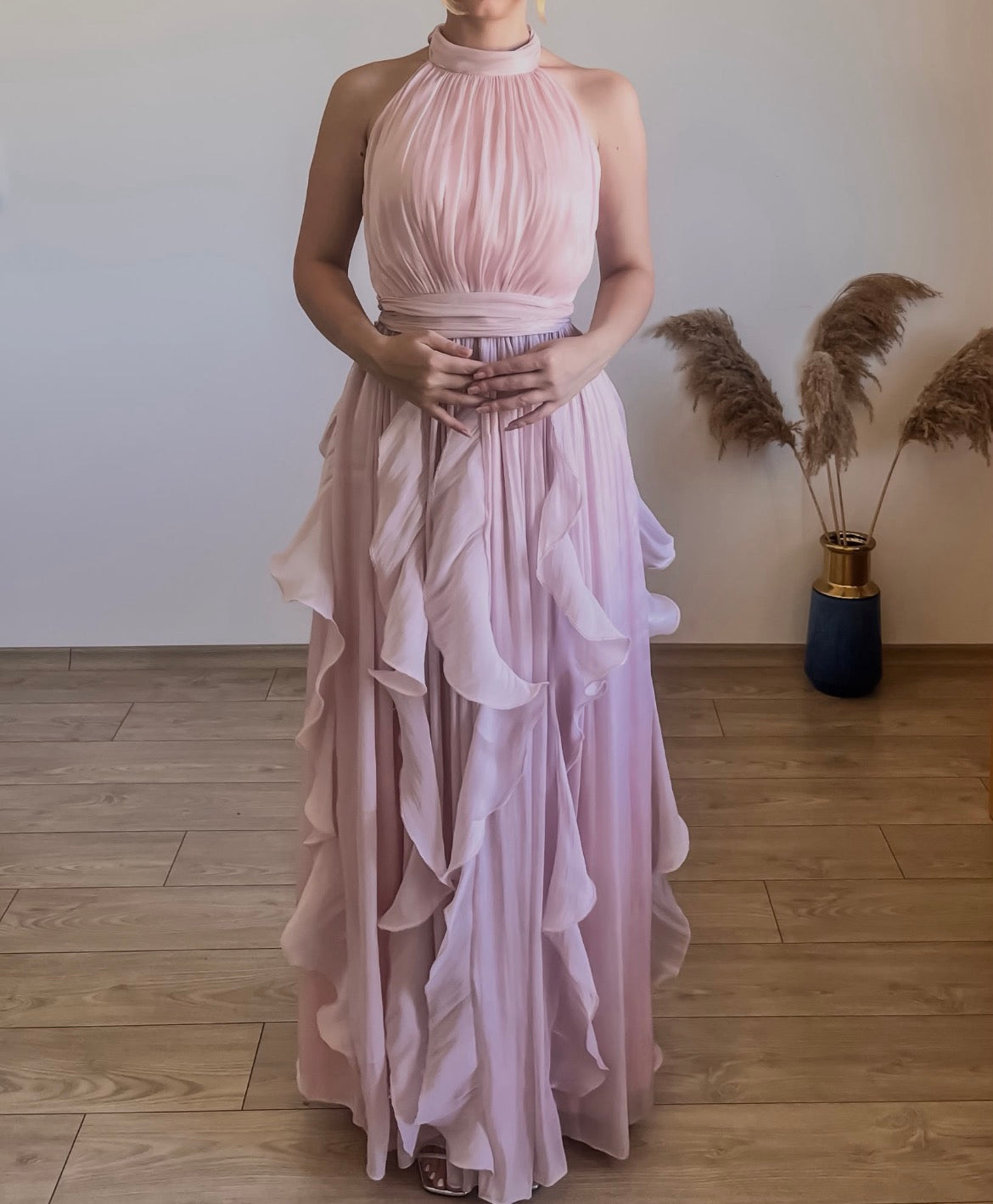 Fırfır Detaylı Halter Yaka Uzun Abiye Elbise - Pembe