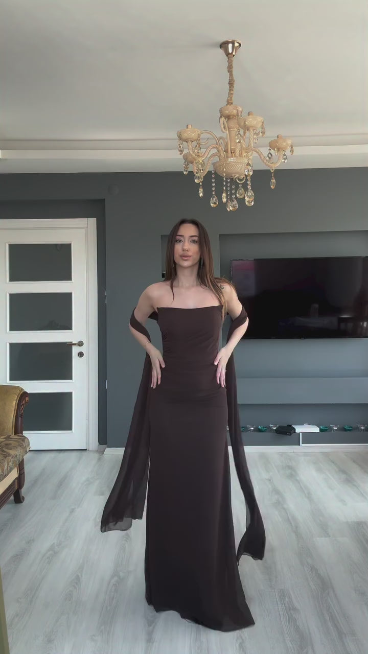 Straplez Drape Detay Fularlı Kahve Uzun Abiye